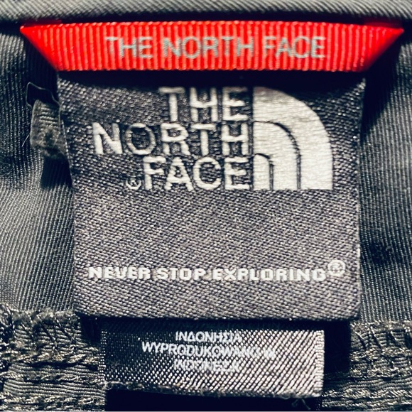 The North Face Mens Shorts Gray Zipper Pockets Size 40 - Picture 3 of 9